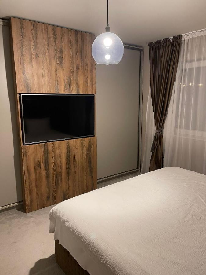 Gavas Jacuzzi & Panoramic View Apartment Клуж-Напока Екстериор снимка